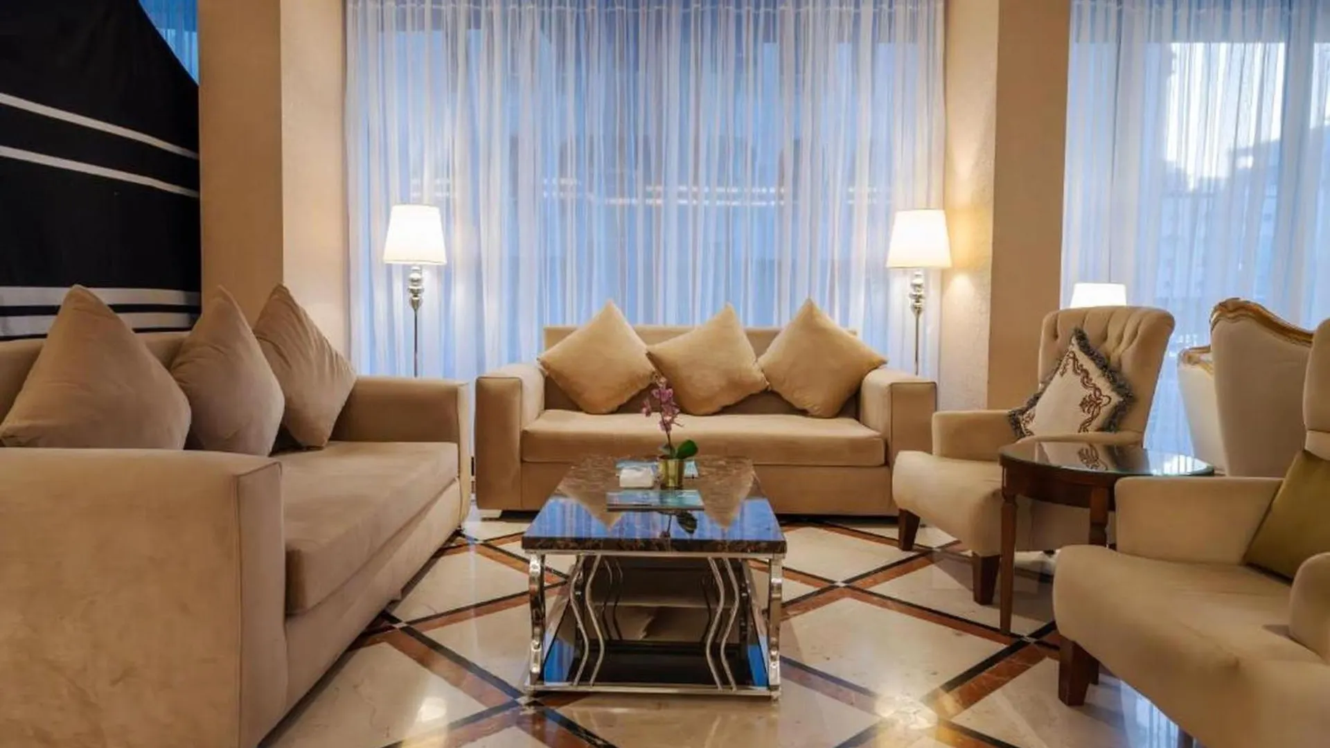 Belvilla Jeddah Harbour Vivid Plaza Stay Hotel